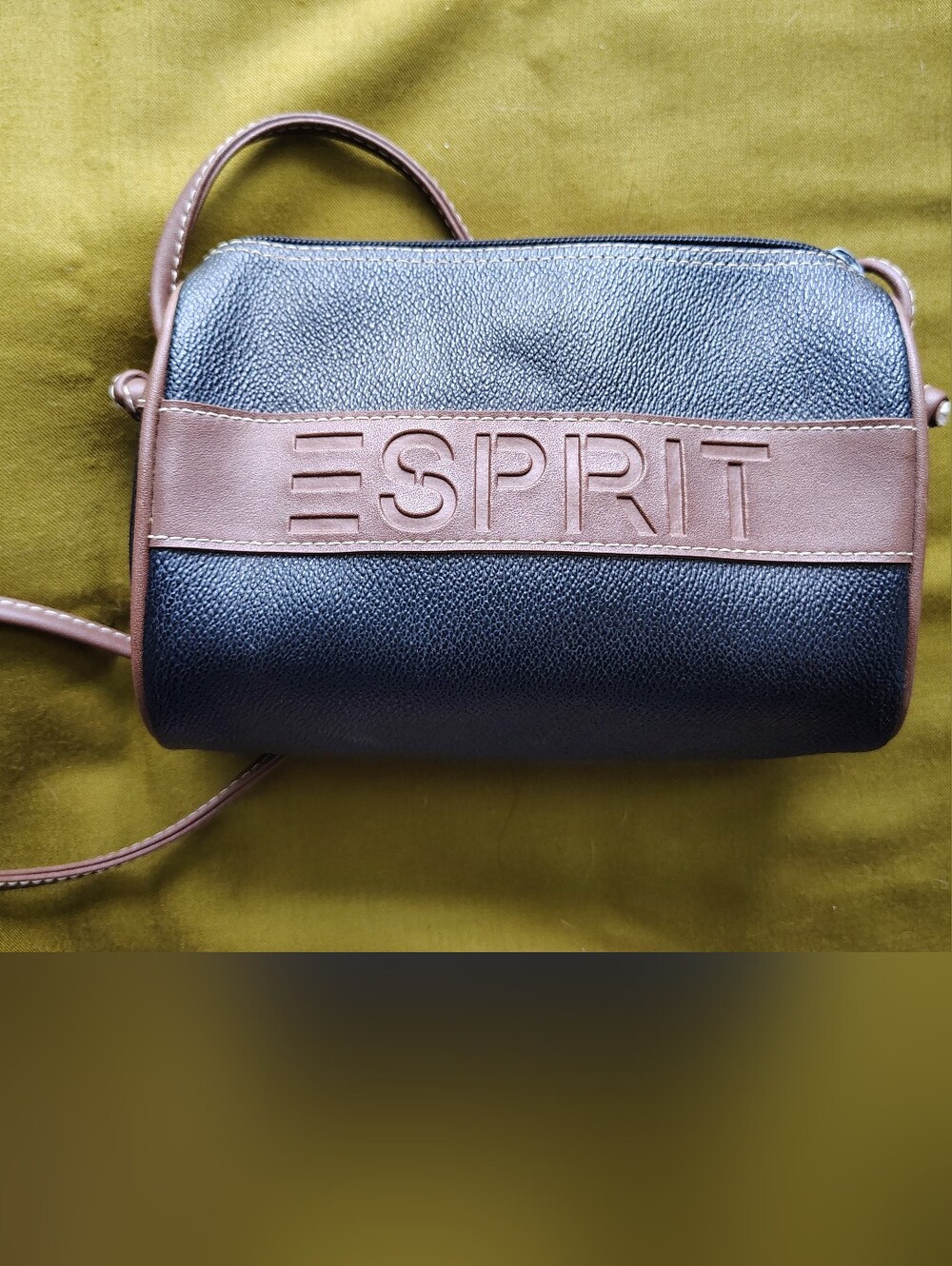 Vintage 80s/90s Esprit Barrel Crossbody Bag